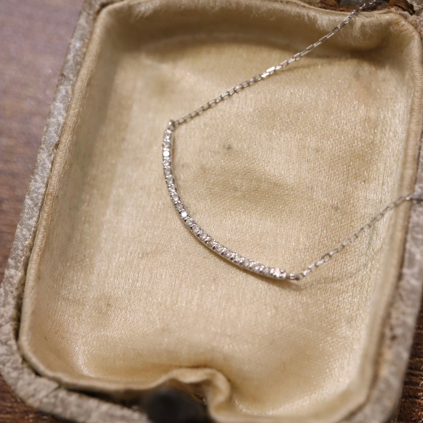 Pt850 Smile Diamond Necklace