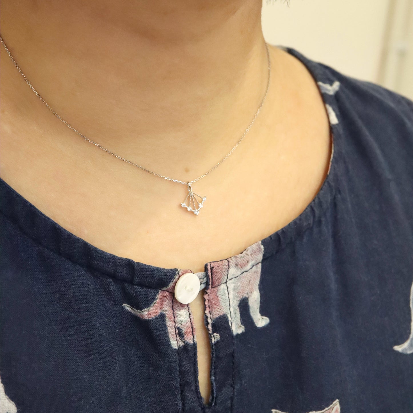 10K Dainty Diamond Necklace