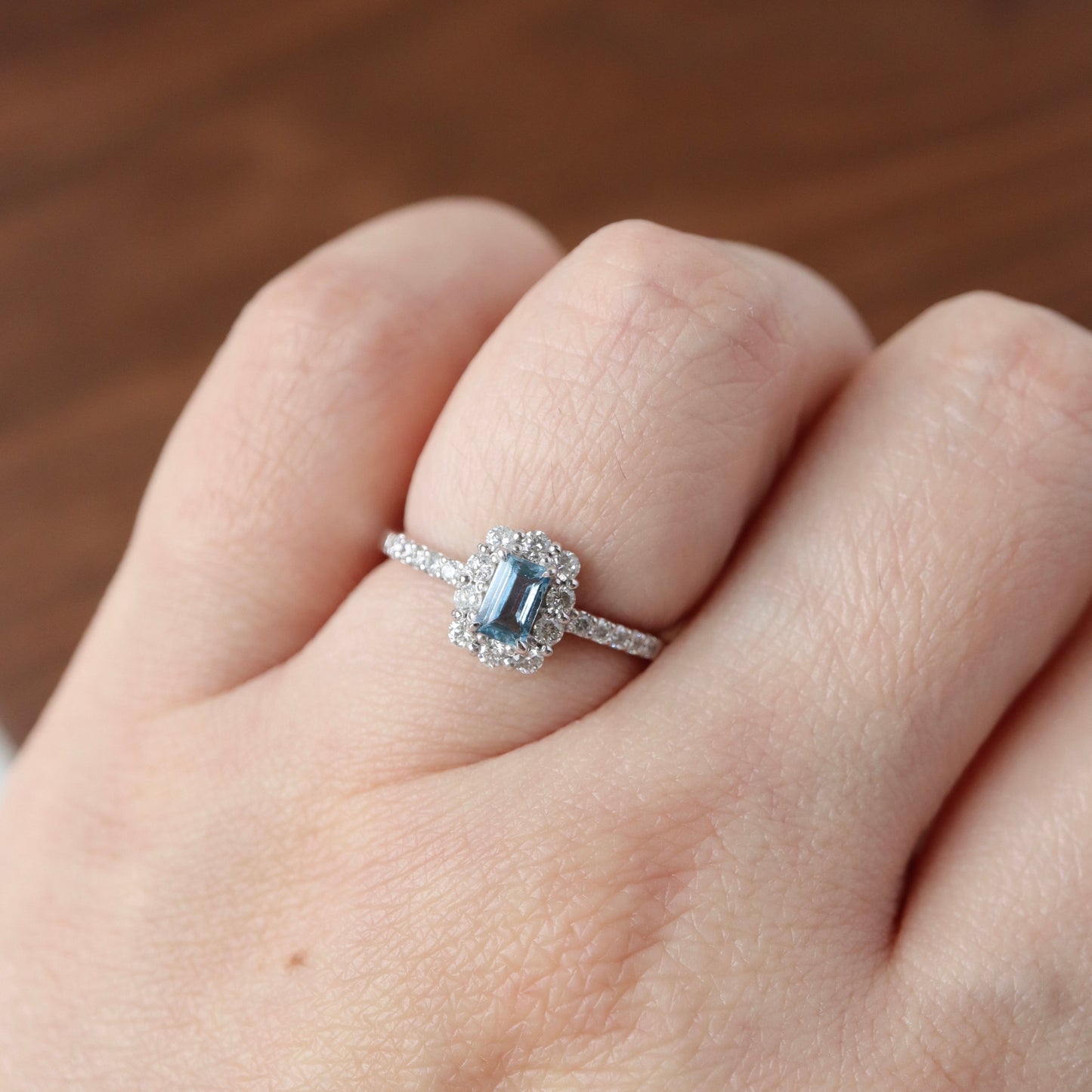 Pt900 Aquamarine Diamond Ring
