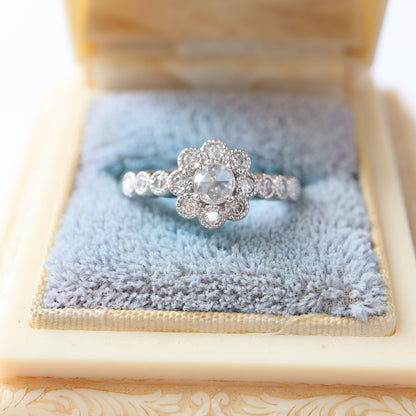 Pt950 Rose Cut Diamond Daisy Ring