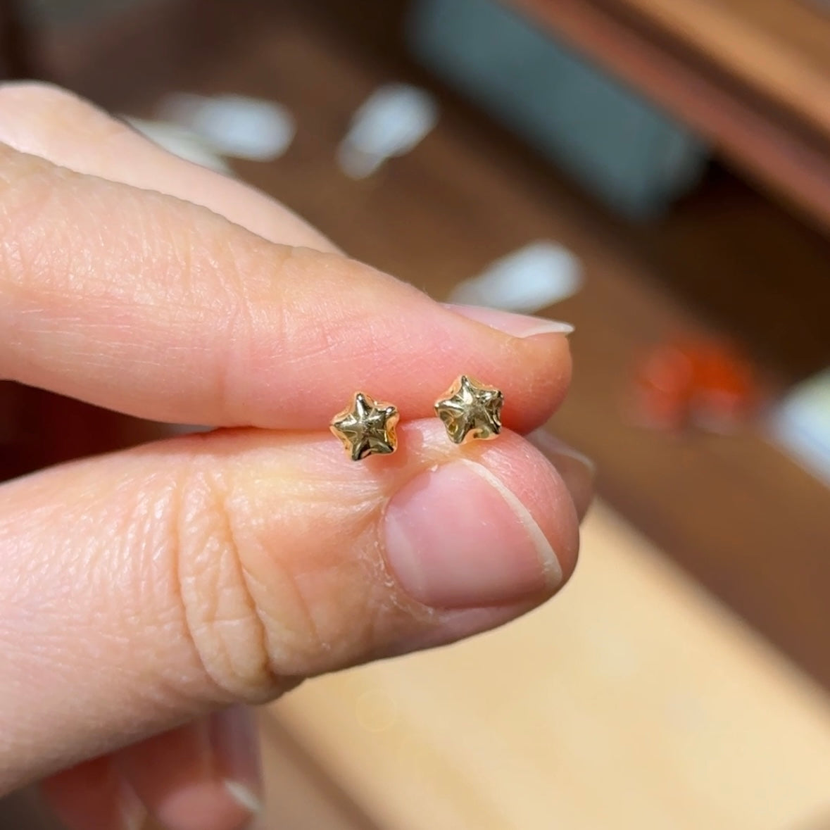 18K Twinkle Star Earrings