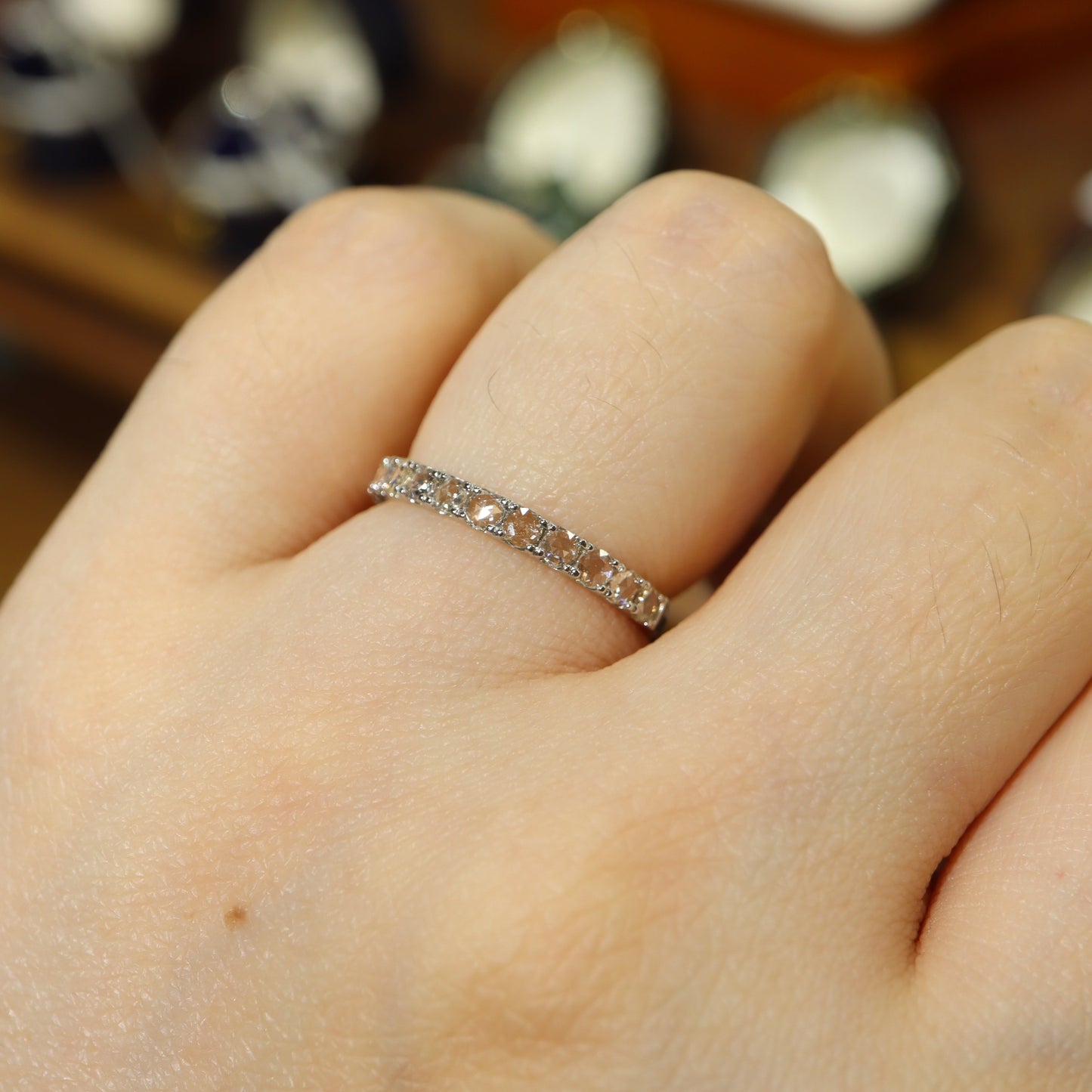 Pt950 Rose Cut Eternity Band