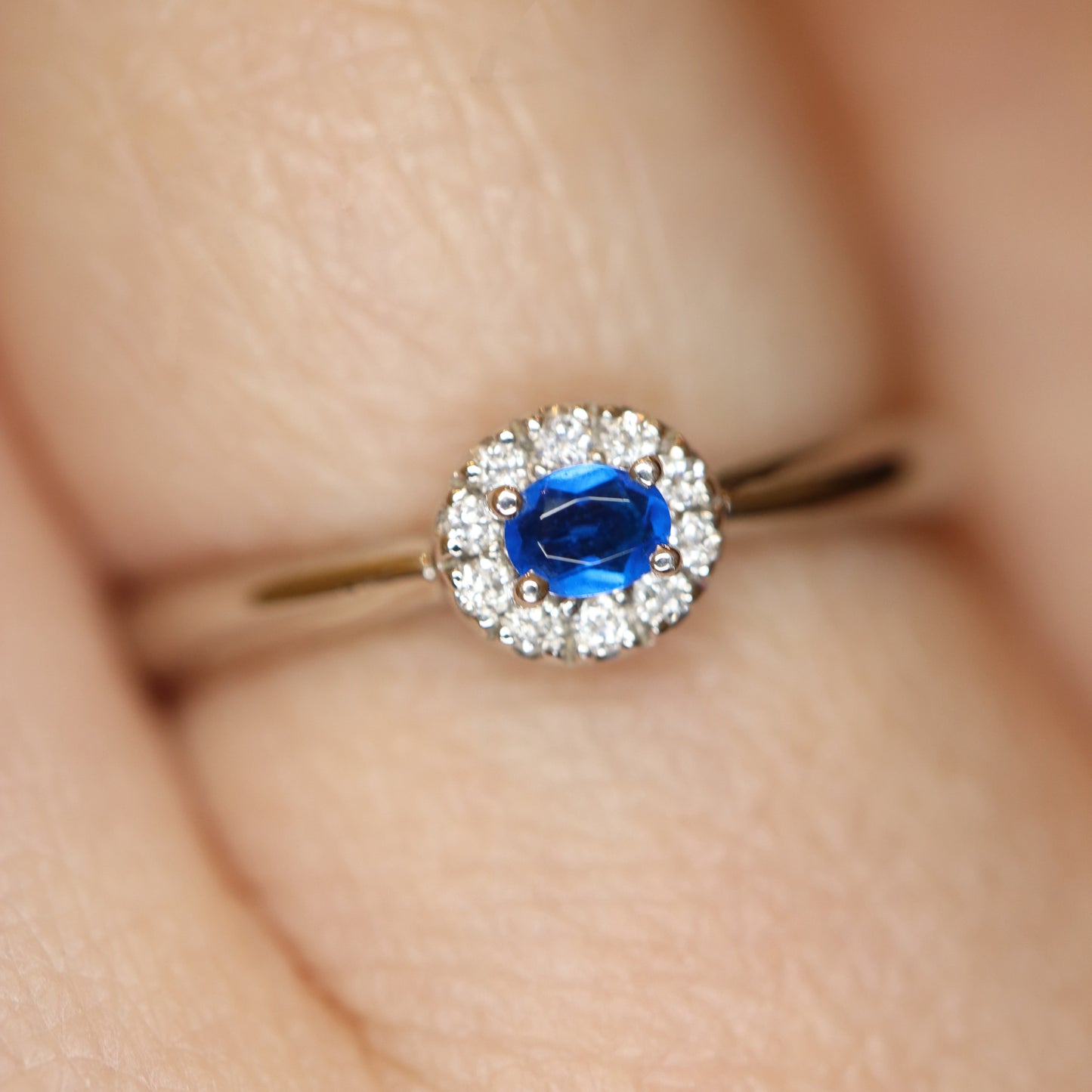 Pt900 Blue Hauyne and Diamond Ring