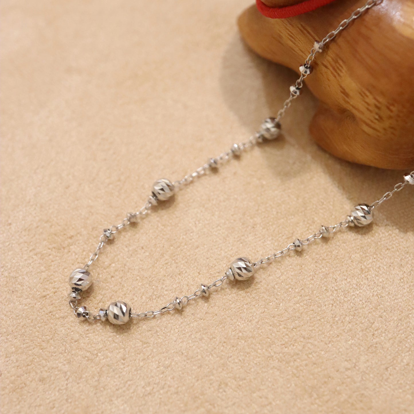 Pt850 Platinum Cutting Ball Bracelet