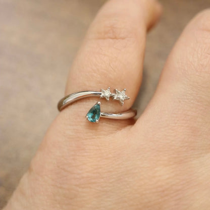 18K Grandidierite and Diamond Ring