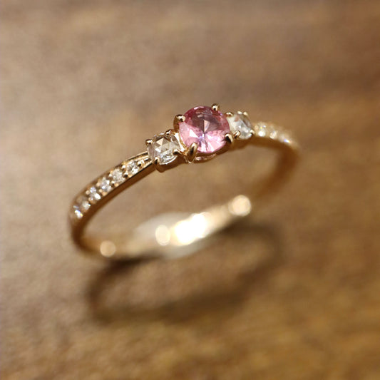 18K Padparadscha sapphire and Diamond Ring (DGL Certificate)